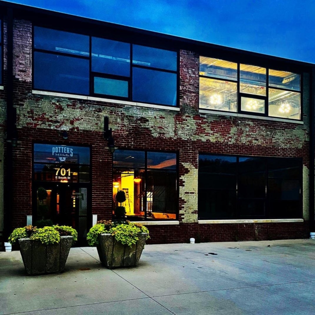 Home Headspace Beauty Lounge